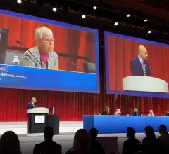 Steven E. Nissen, MD, discusses his late-breaking clinical trial with panelist Vera Bittner, MD. 