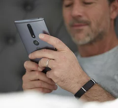 aktiia hilo band cuffless blood pressure monitor