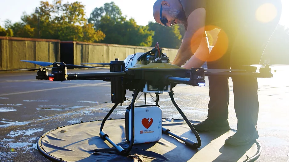 Duke University is heading a project that for the first time in the United States, drones will be used to quickly deliver automated external defibrillators (AEDs) to bystanders who call 911 for patients in cardiac arrest. The idea is to deliver an AED faster than police or paramedics could arrive on scene, saving critical minutes in an effort to boost survival.