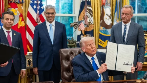 Trump, Makary, Jay B, RFK Jr.