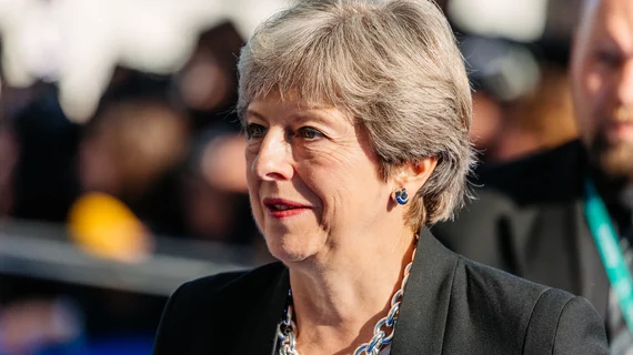 tallinn_digital_summit._arrivals_theresa_may_37340820306.jpg