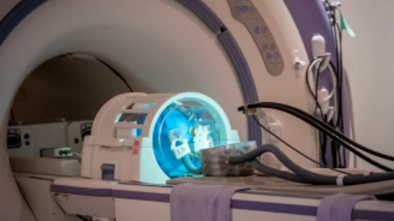 robot_in_mri_1.png