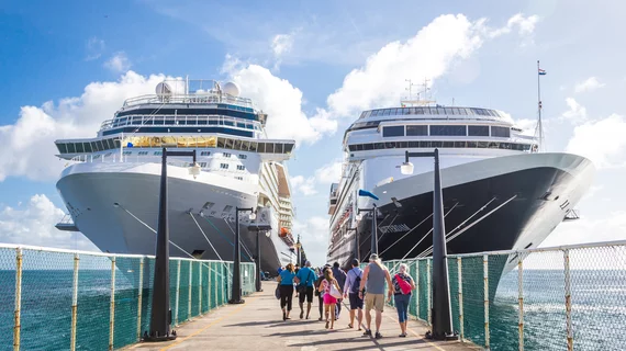 Cruiseship_1.jpg
