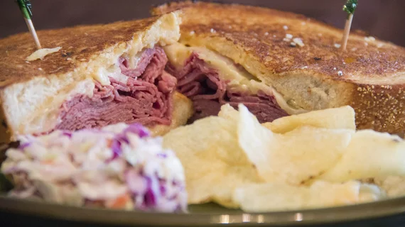 deli_sandwich_lunch_food.jpg