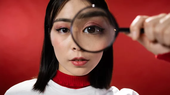magnifying_glass.jpg