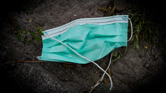 surgical_mask.jpg
