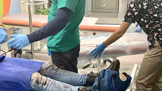 A pediatric patient who was wounded by Russian fire during fighting in Kyiv, Ukraine, being triaged at the National Children's Specialized Hospital. #Ukraine #UkraineRussianWarb #civiliancasualties