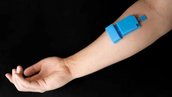 Wearable ultrasound device tracks muscle activity with great accuracy.