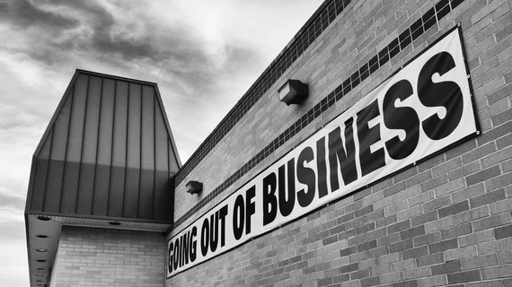 closing closure going out of business shutter